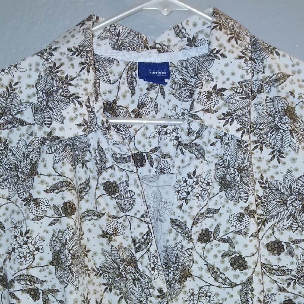 Badic Editions Brown Floral Top - Picture 2 of 6